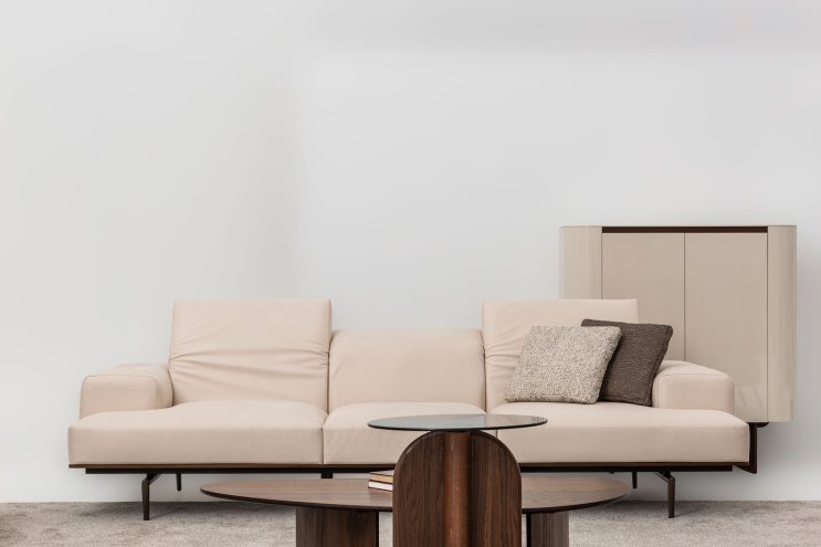 Aster Sofa Set