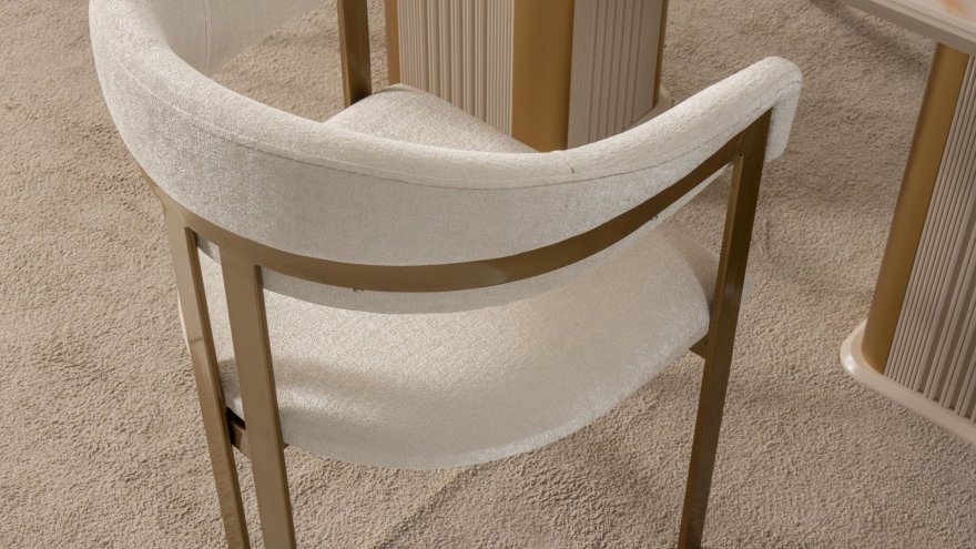 Sole Dining Room Set
