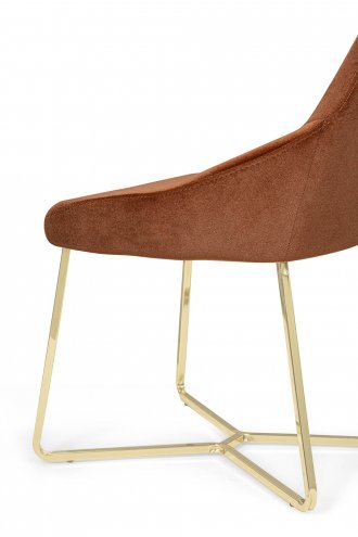 Piramit Chair