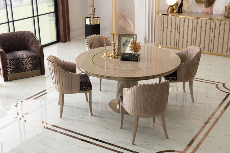 Mustang Dining Set