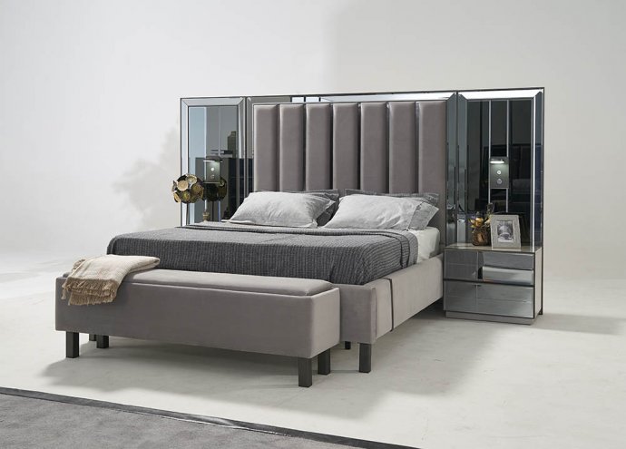 Oylat Bedroom Set