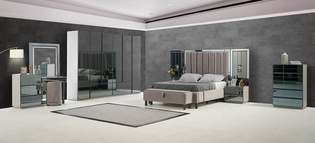 Oylat Bedroom Set